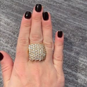 Gold and jeweled ring